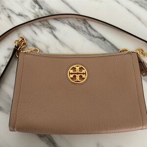 Never been used (no tags) Tory Burch pebbles leather blush pink clutch w/ strap